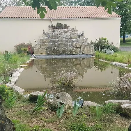 Maison Calme Et Paisible La Faye  Buitenkant foto
