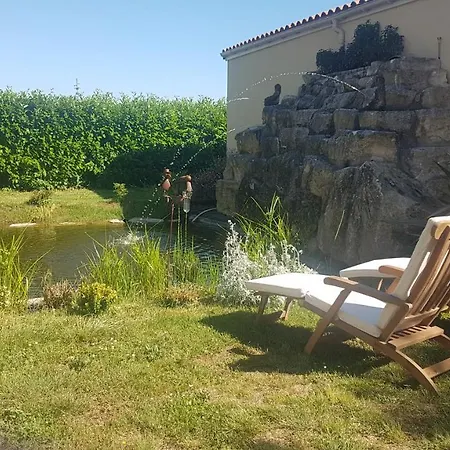 Maison Calme Et Paisible La Faye  Buitenkant foto